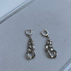 Lagos Elegant Silver Caviar Twisted Drop Earrings